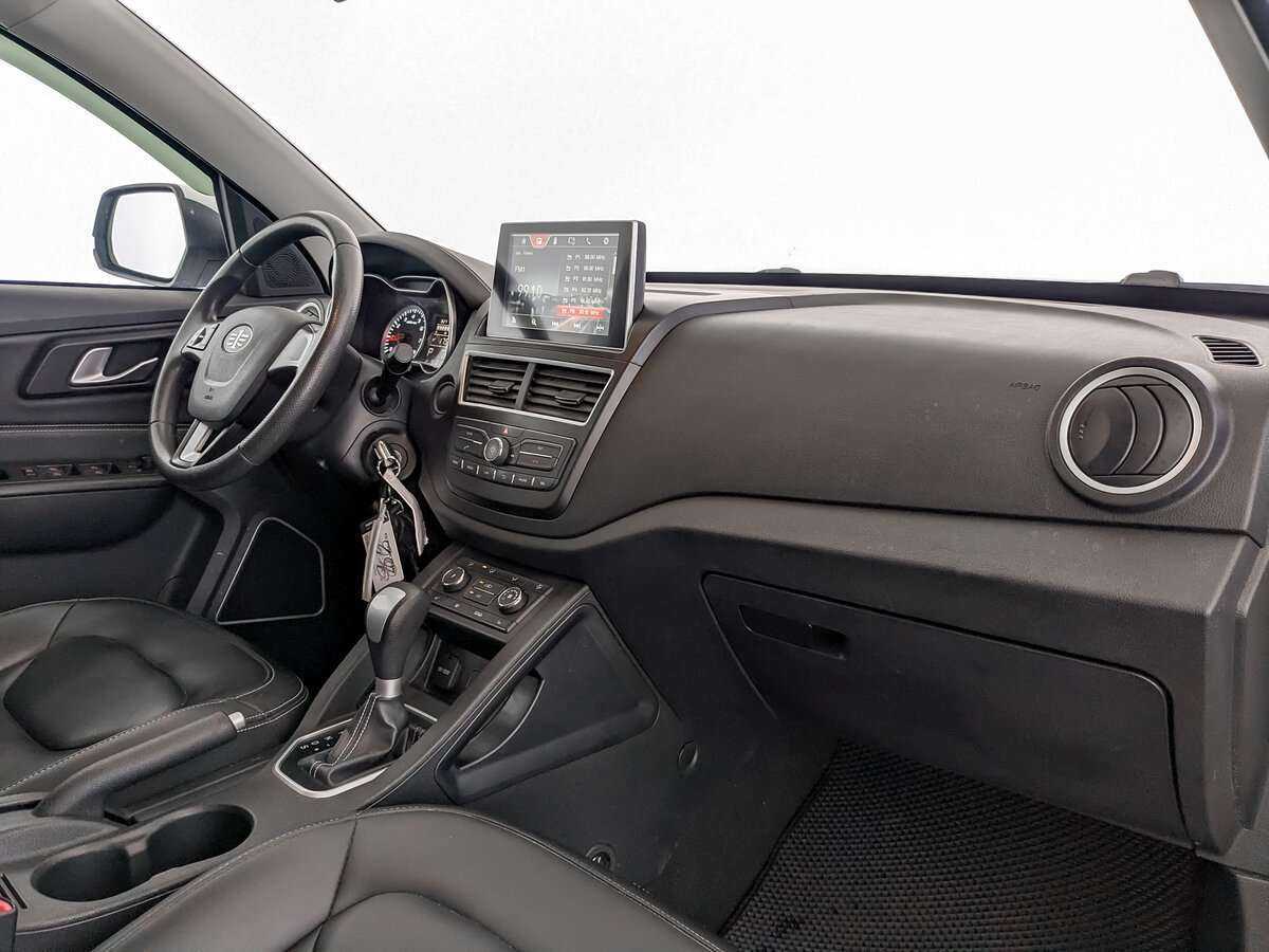 FAW Besturn X40, 2019 Фото №9