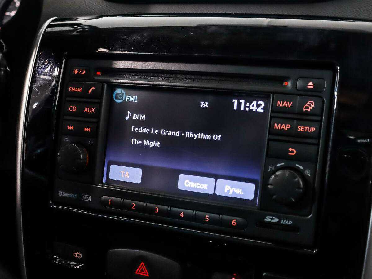 Nissan Terrano, 2015 Фото №12