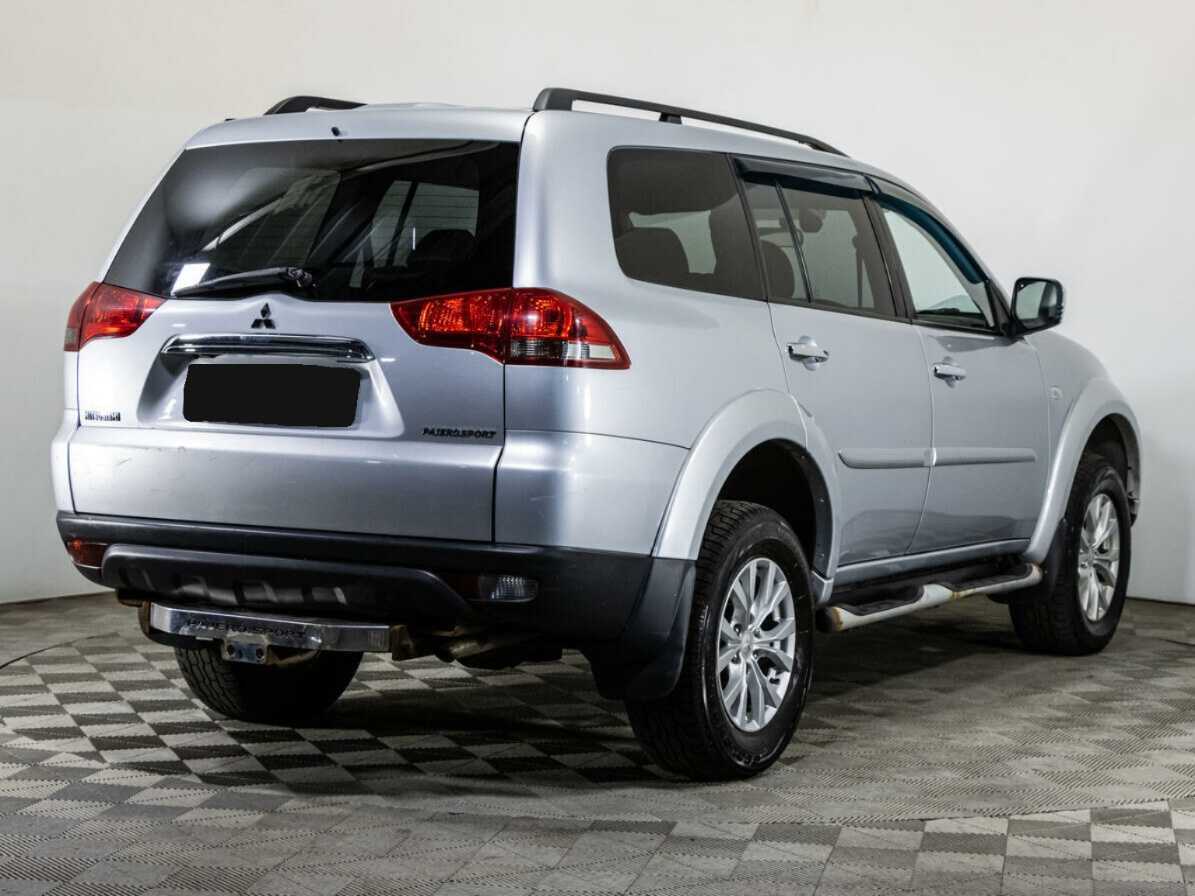 Mitsubishi Pajero Sport, 2013 Фото №5