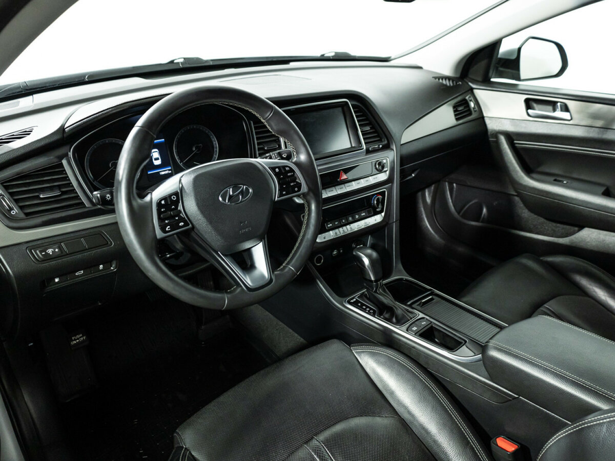Hyundai Sonata VII (LF) Рестайлинг, 2018 Фото №11