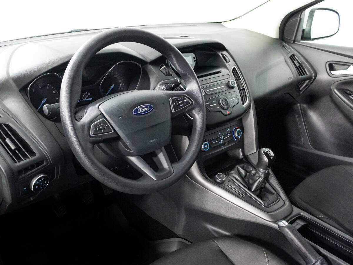 Ford Focus, 2017 Фото №11
