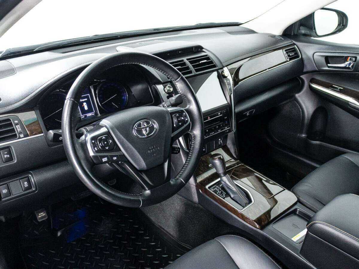 Toyota Camry, 2017 Фото №11
