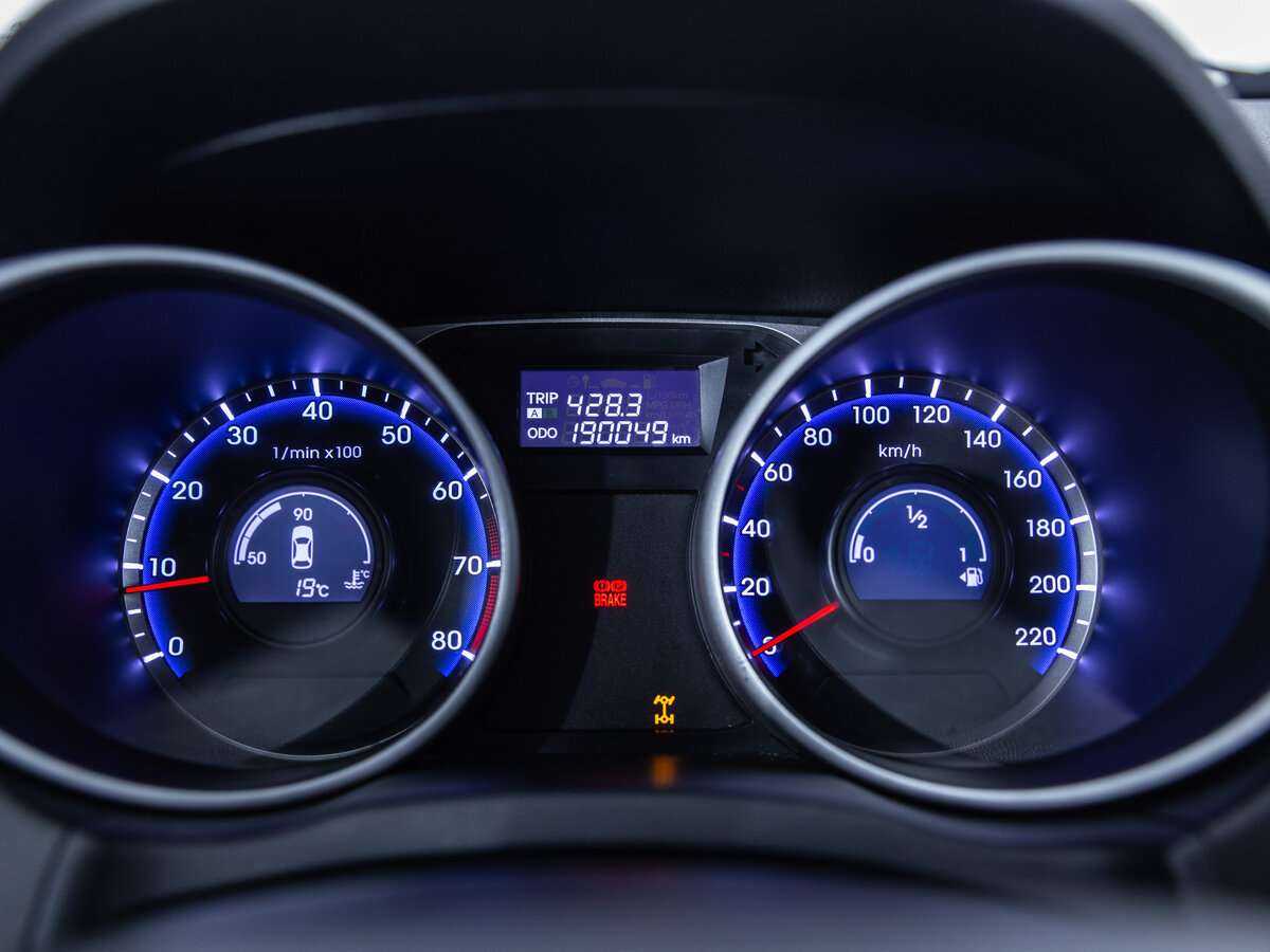 Hyundai ix35, 2012 Фото №15