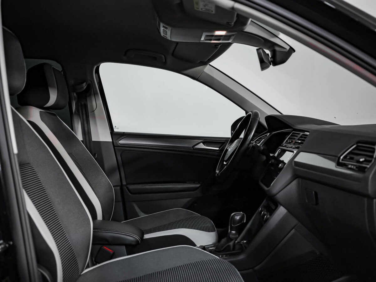 Volkswagen Tiguan II, 2019 Фото №23