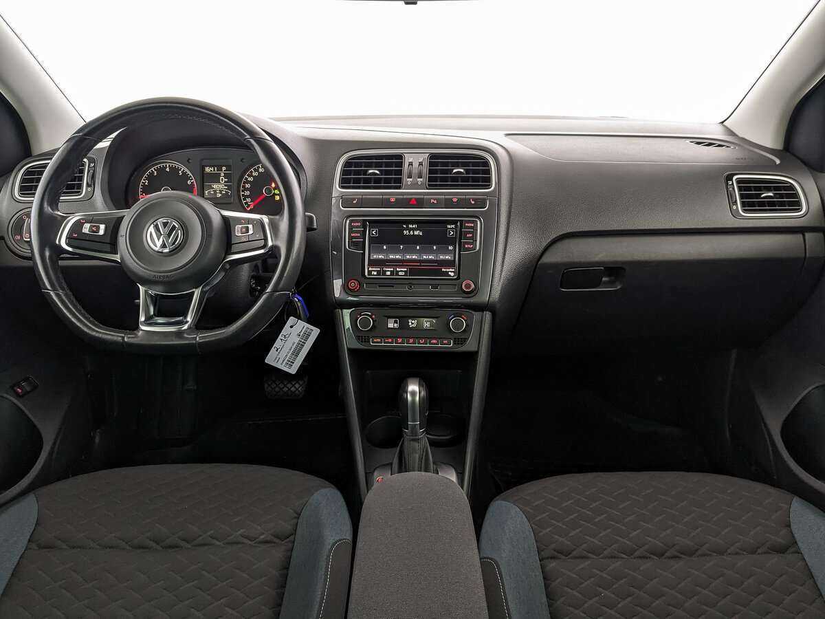 Volkswagen Polo, 2020 Фото №10