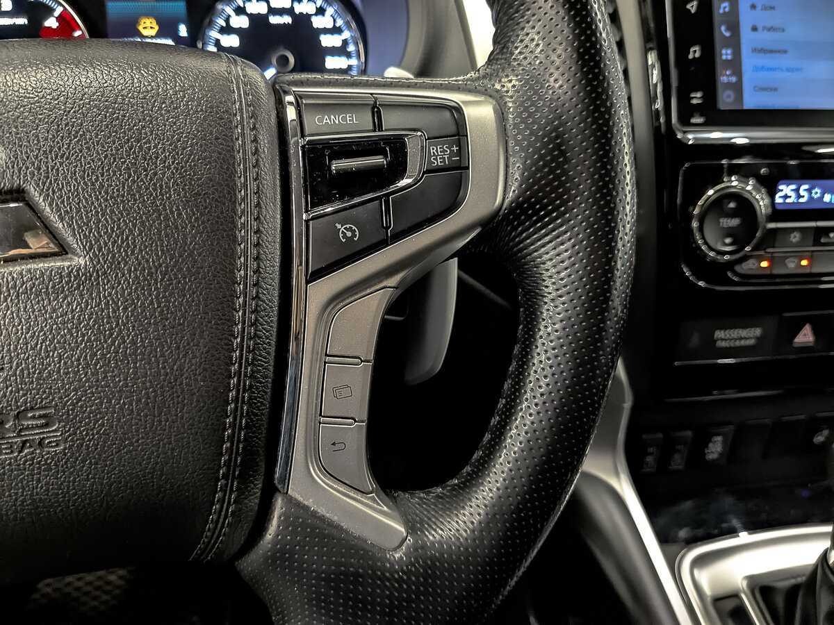 Mitsubishi Pajero Sport, 2020 Фото №29