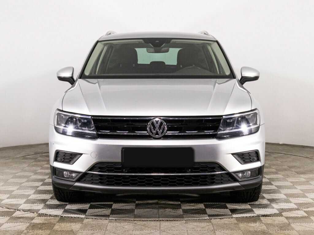 Volkswagen Tiguan, 2019 Фото №2