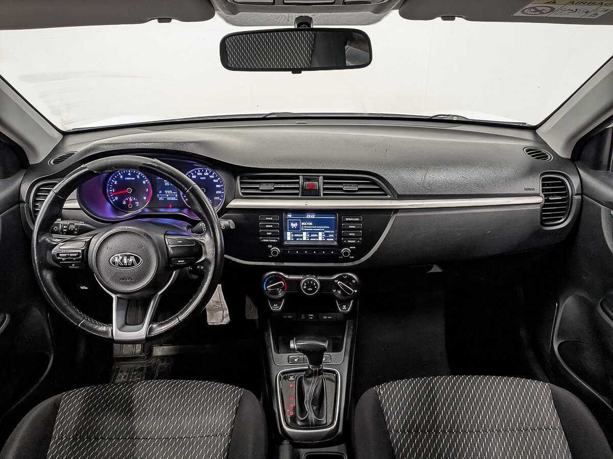 Kia Rio X-Line, 2020 Фото №11