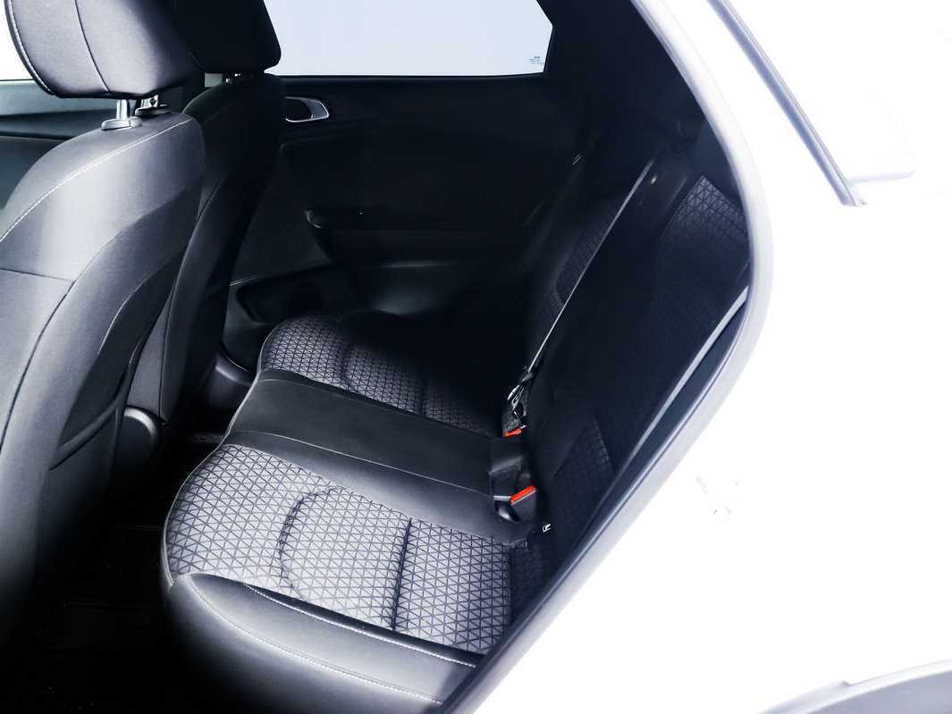 Kia XCeed, 2020 Фото №12