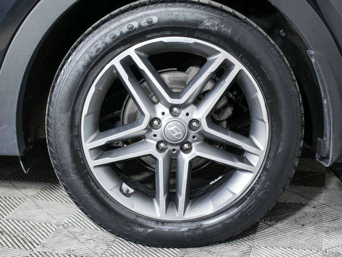 Hyundai Santa Fe Grand, 2017 Фото №19