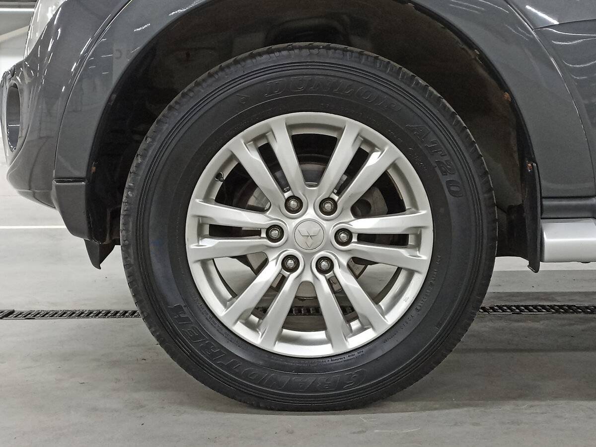 Mitsubishi Pajero, 2012 Фото №18