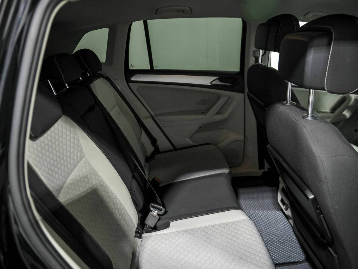 Volkswagen Tiguan, 2017 Фото №15