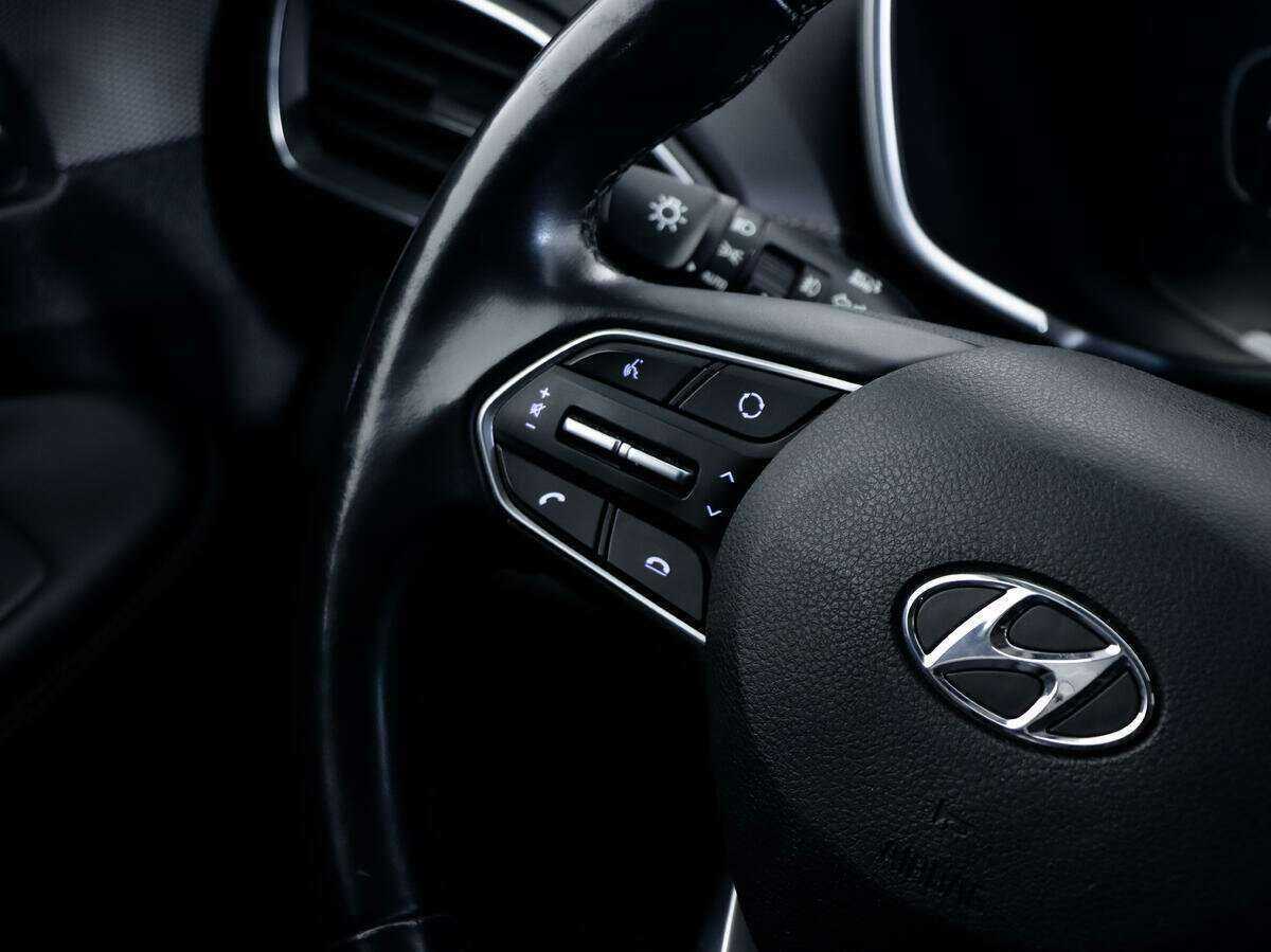 Hyundai Santa Fe, 2018 Фото №12
