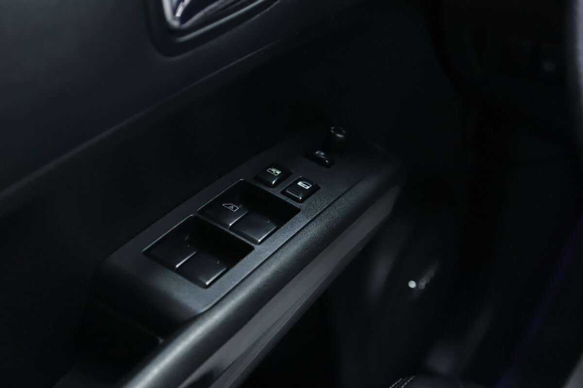 Nissan X-Trail, 2013 Фото №13