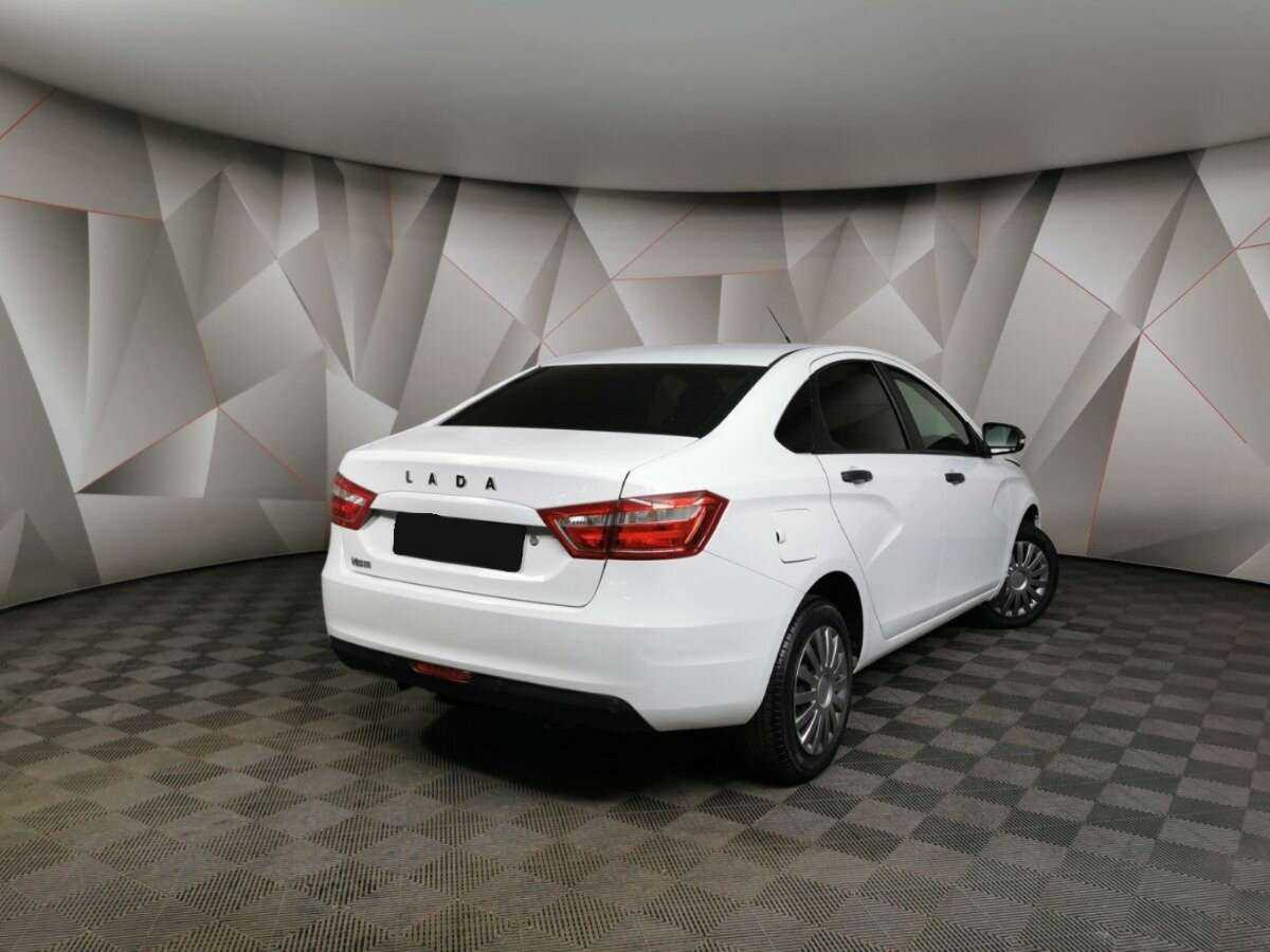 Lada (ВАЗ) Vesta, 2017 Фото №2