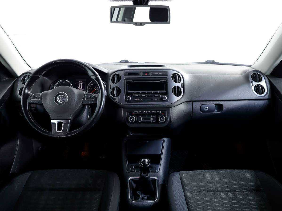 Volkswagen Tiguan, 2012 Фото №9