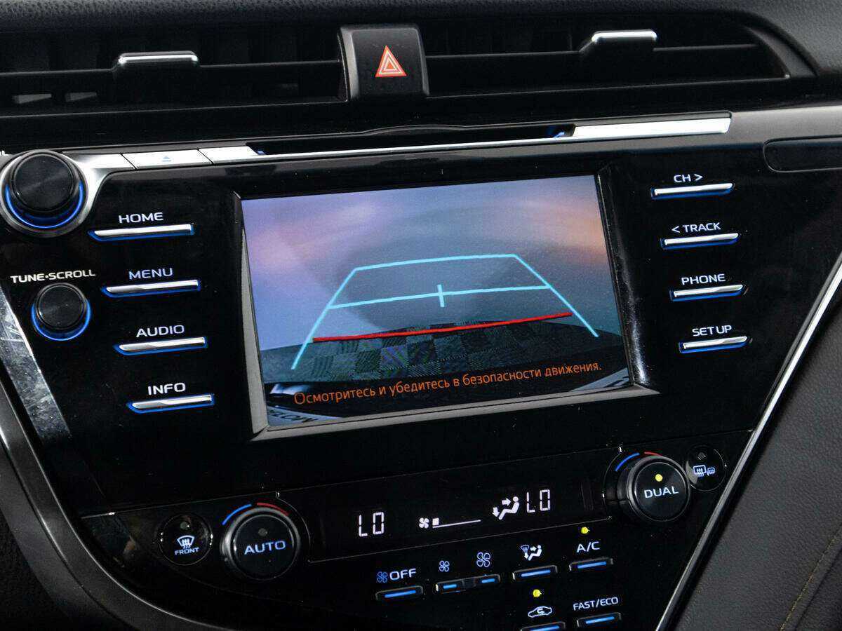 Toyota Camry, 2019 Фото №15