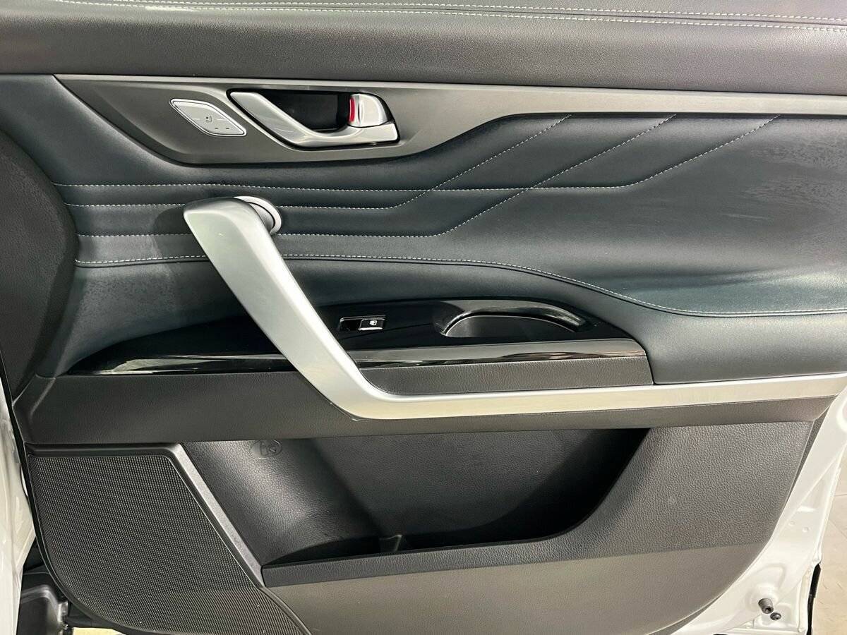 Changan CS95, 2023 Фото №19