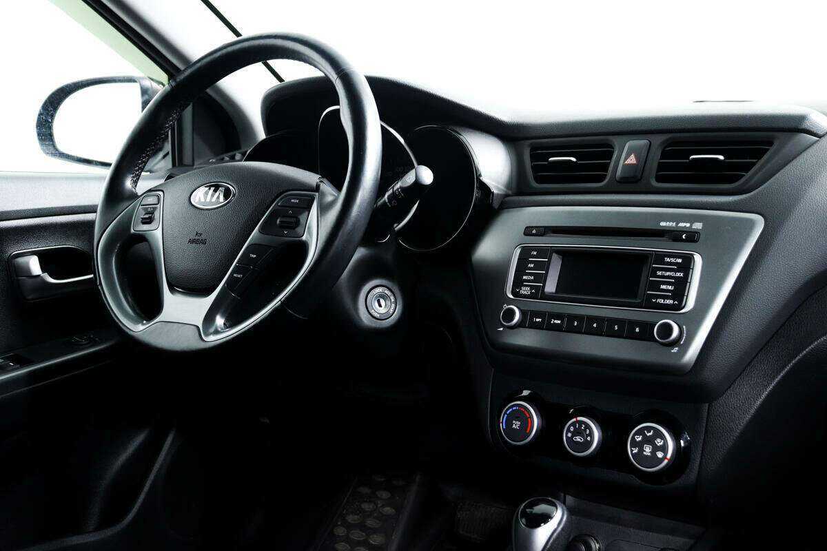 Kia Rio, 2016 Фото №9