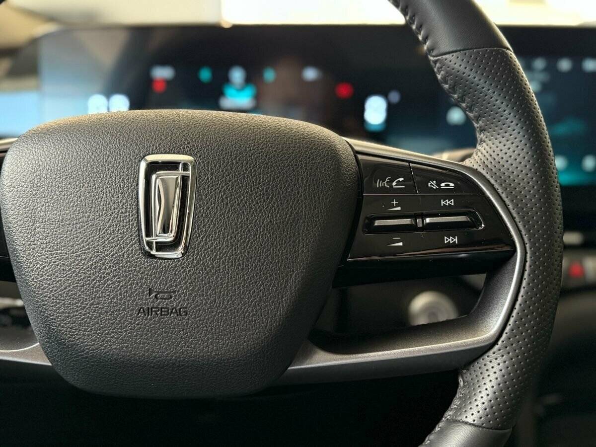 FAW Bestune T55, 2023 Фото №23