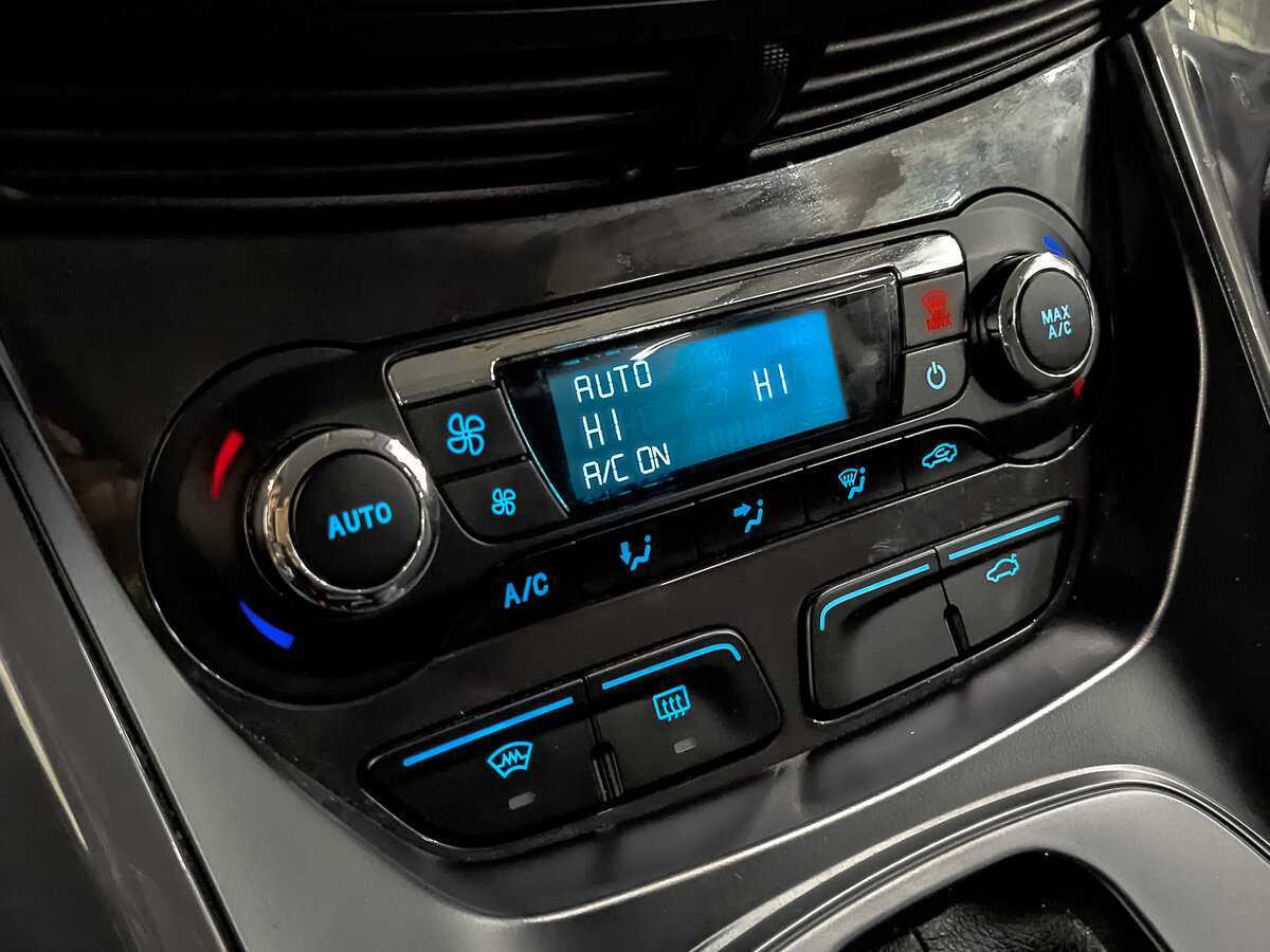 Ford Kuga, 2014 Фото №19