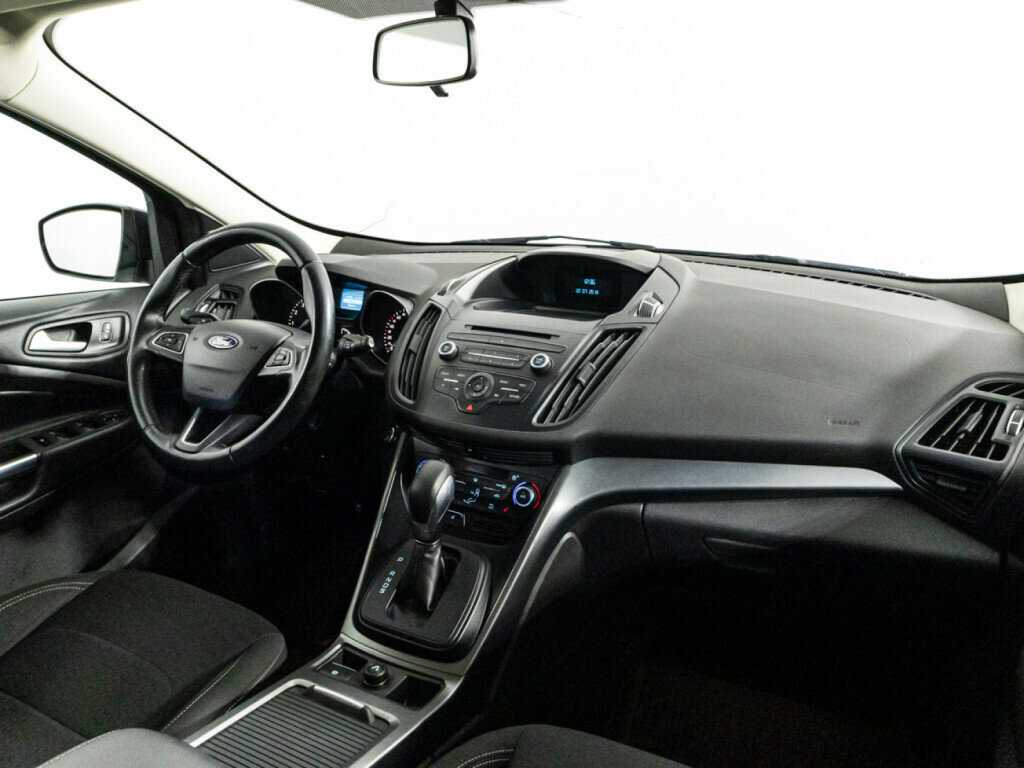 Ford Kuga, 2018 Фото №9