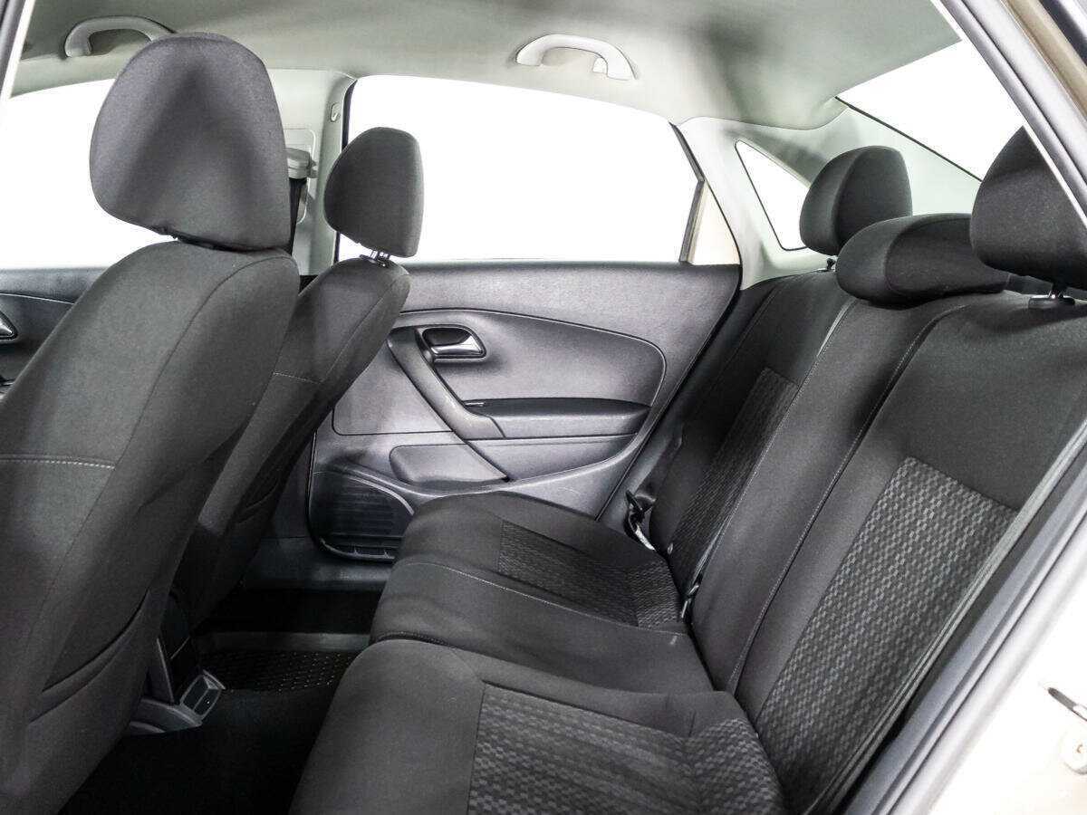 Volkswagen Polo, 2016 Фото №10