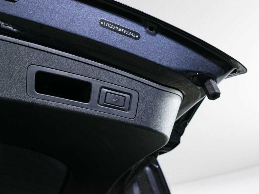 Exeed LX, 2023 Фото №8