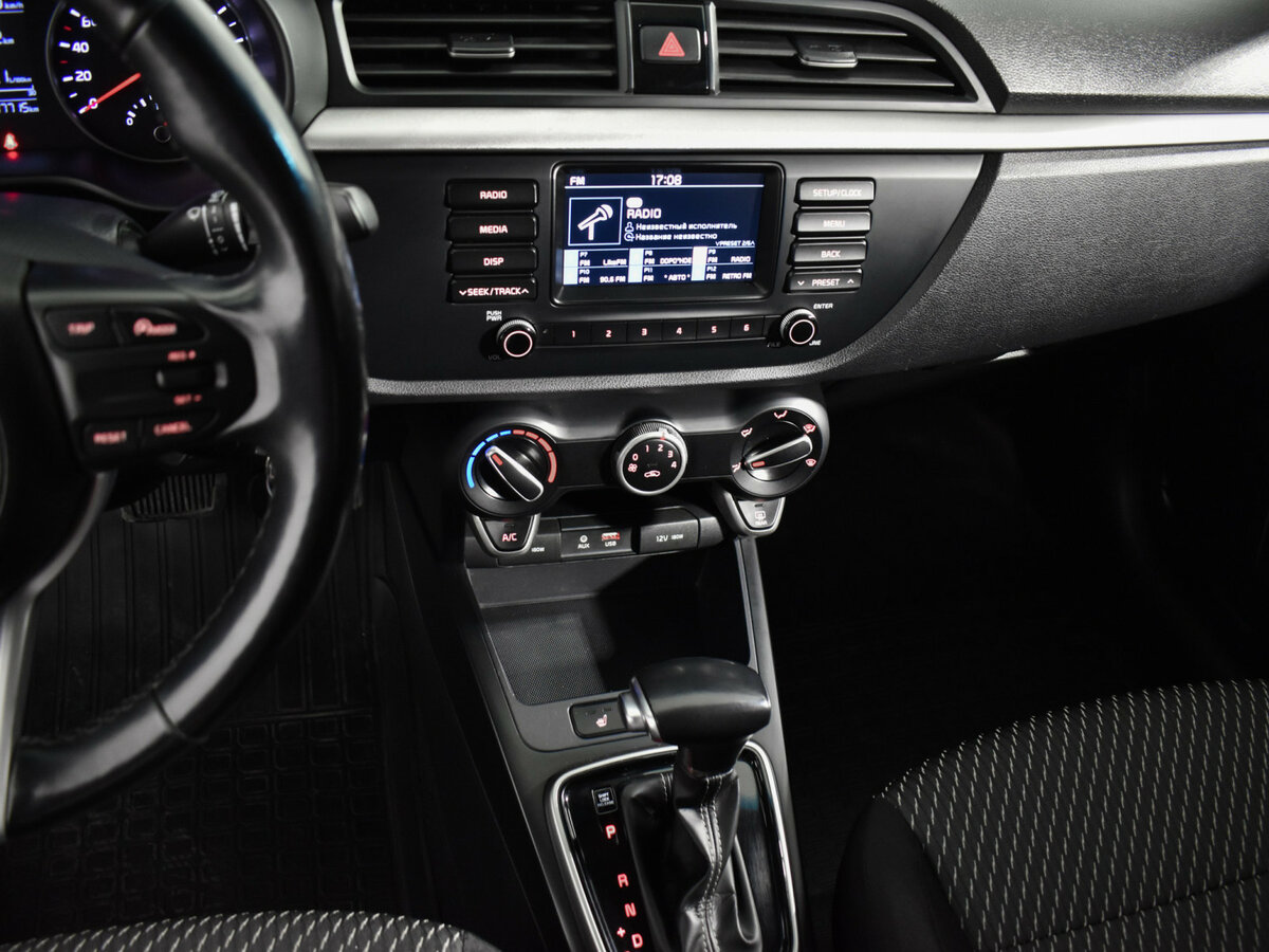 Kia Rio X-Line IV, 2018 Фото №15