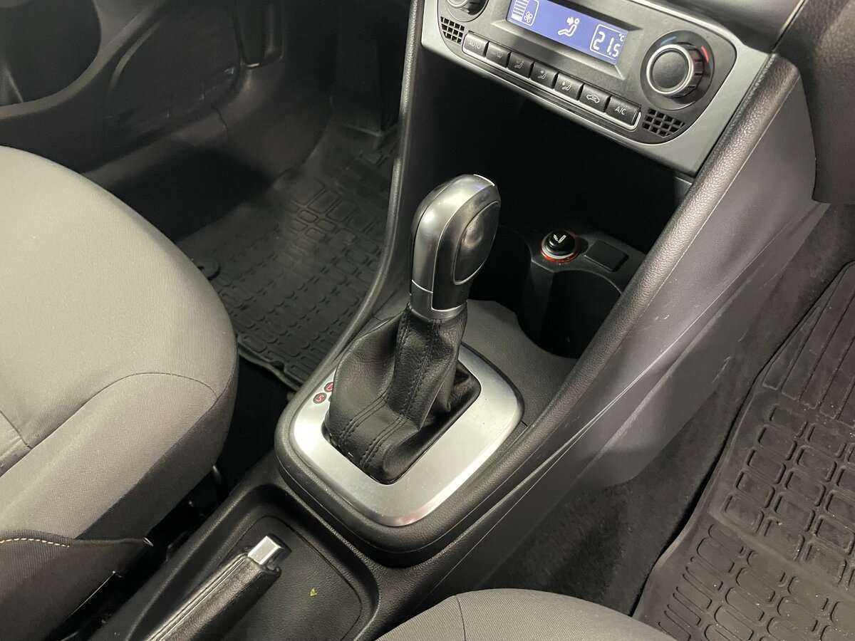 Volkswagen Polo, 2016 Фото №13