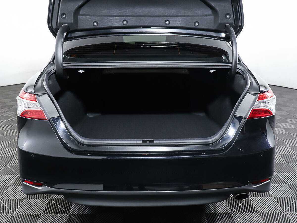 Toyota Camry, 2021 Фото №10