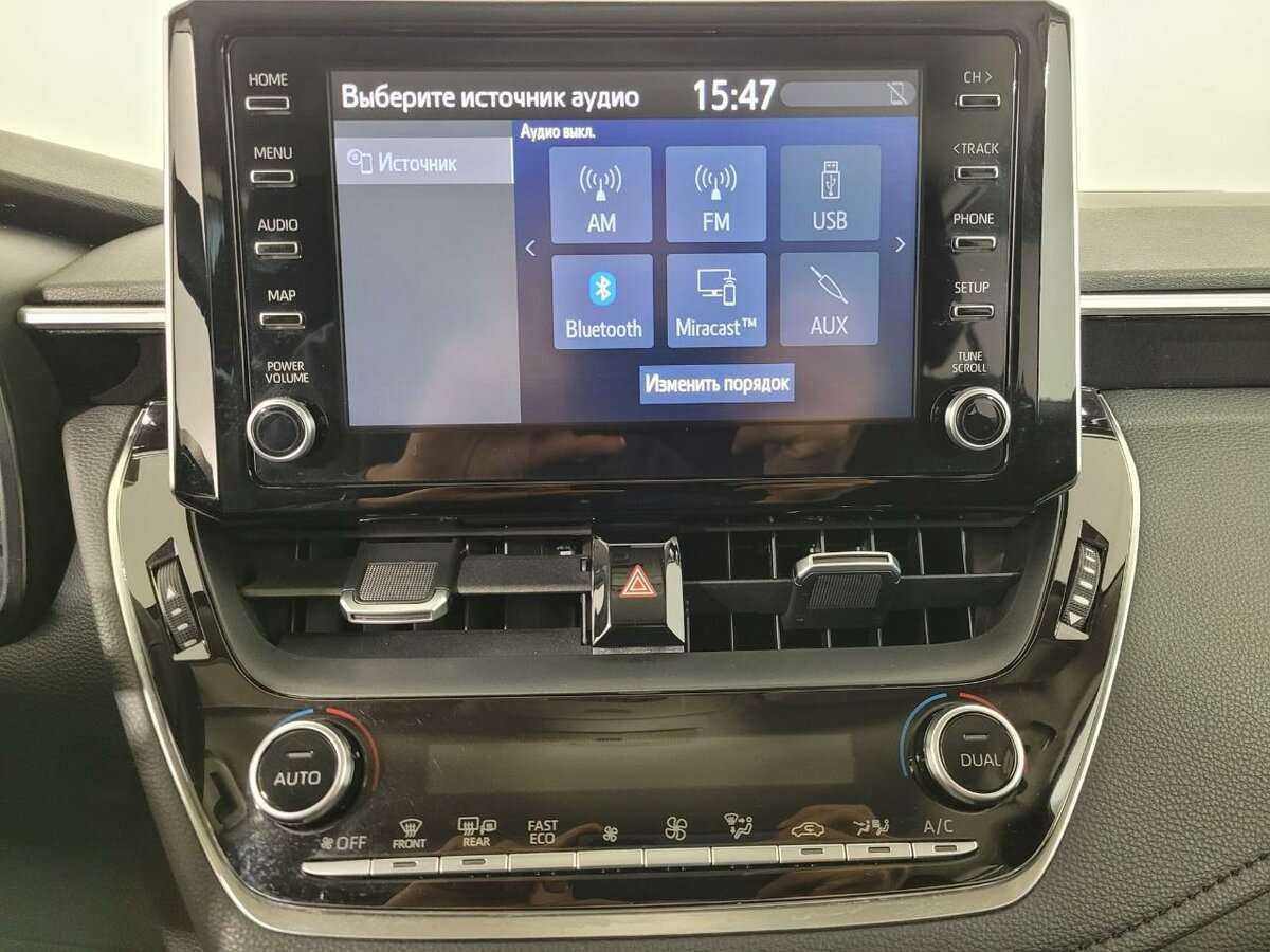 Toyota Corolla, 2019 Фото №12