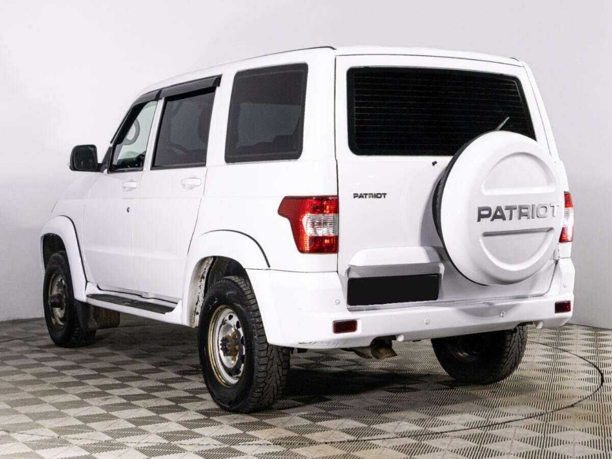 УАЗ Patriot, 2019 Фото №7