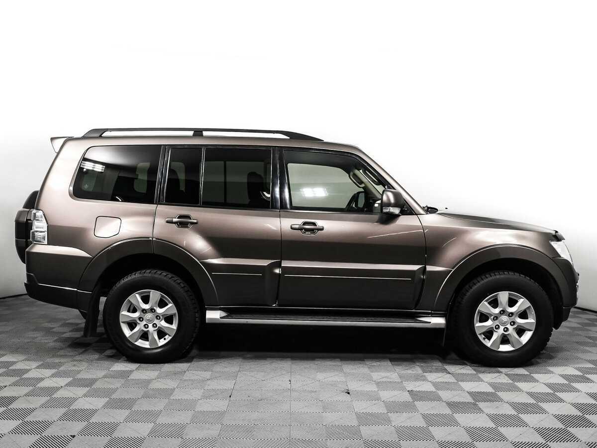 Mitsubishi Pajero, 2015 Фото №4