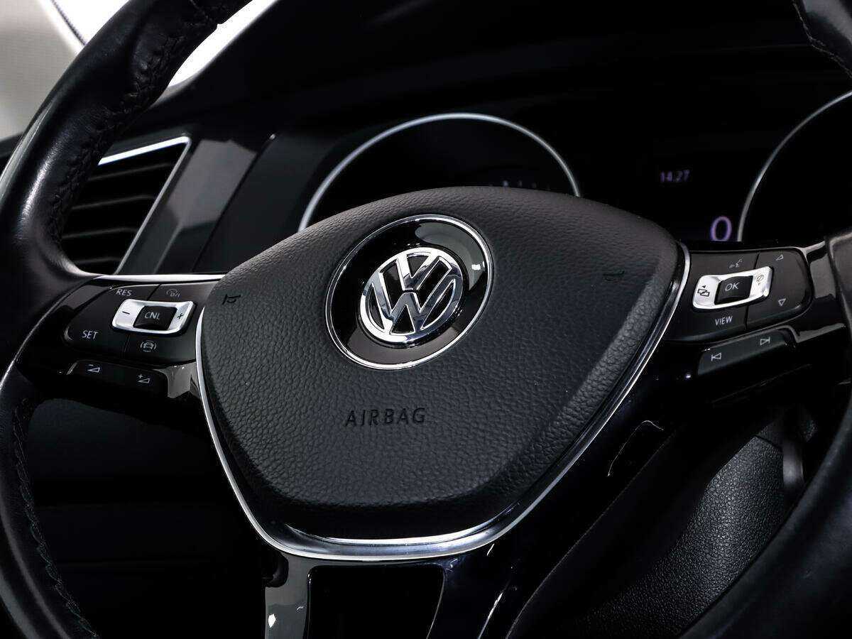 Volkswagen Tiguan L, 2020 Фото №13