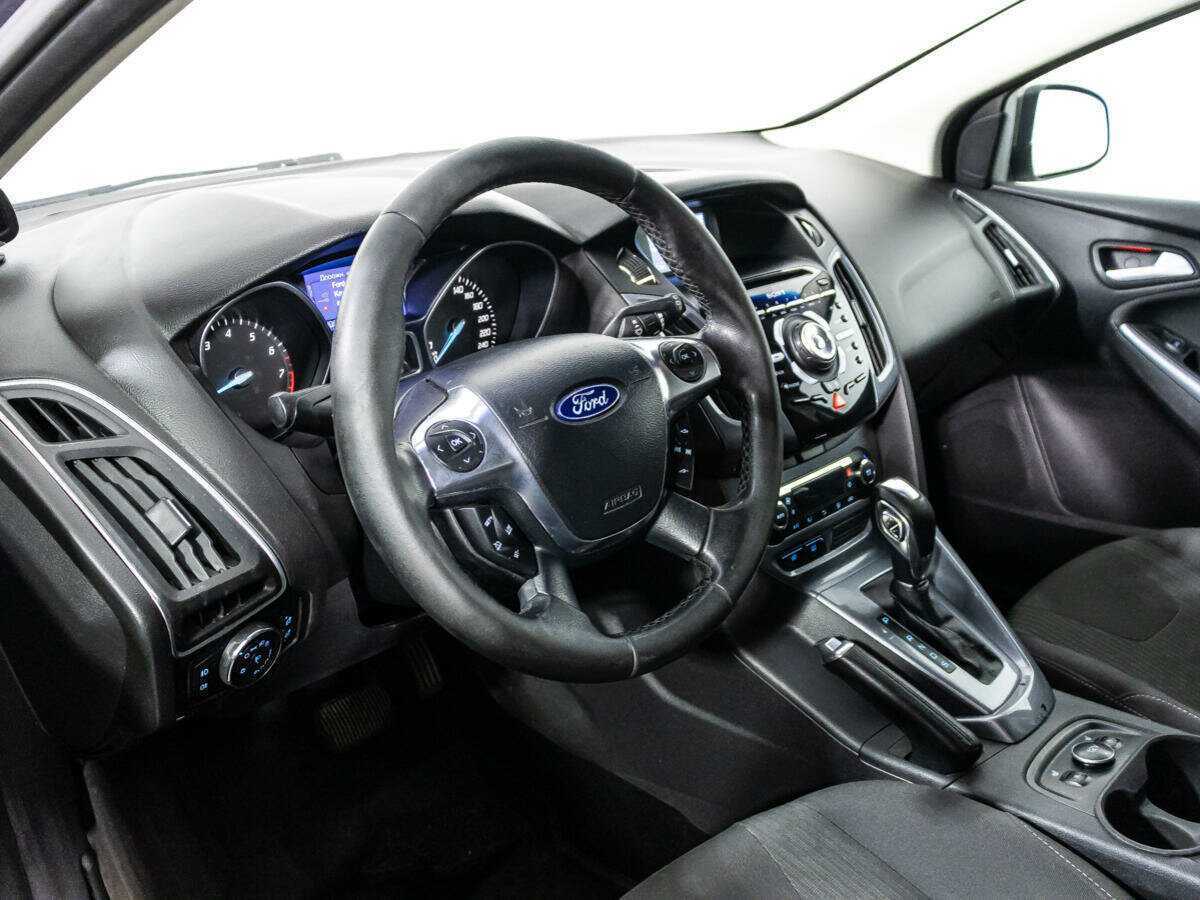 Ford Focus, 2012 Фото №11