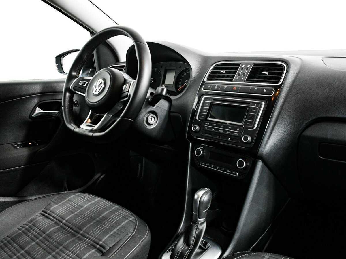 Volkswagen Polo, 2017 Фото №11