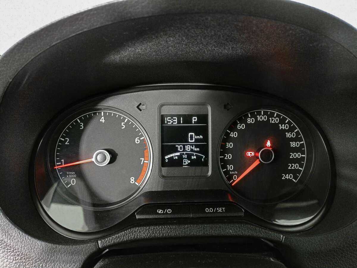 Volkswagen Polo, 2017 Фото №11