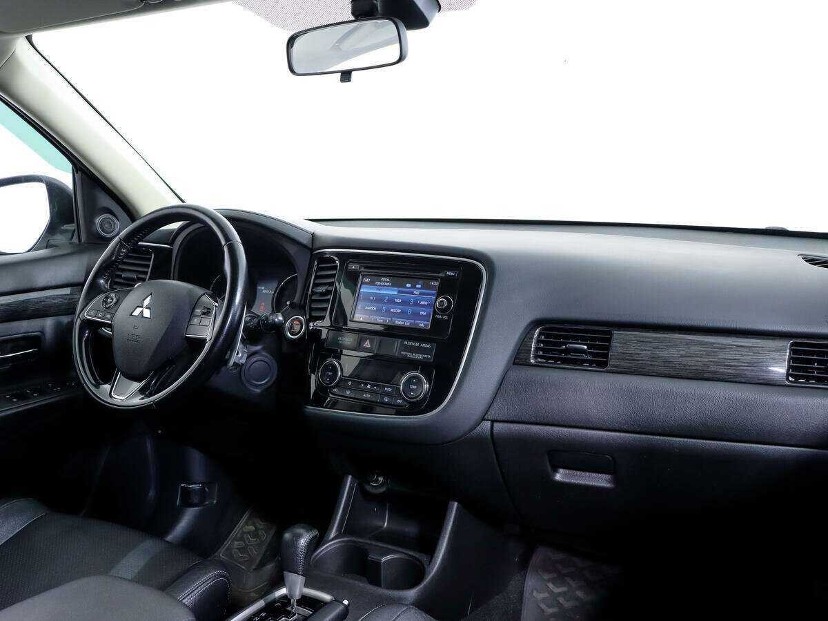 Mitsubishi Outlander, 2015 Фото №9