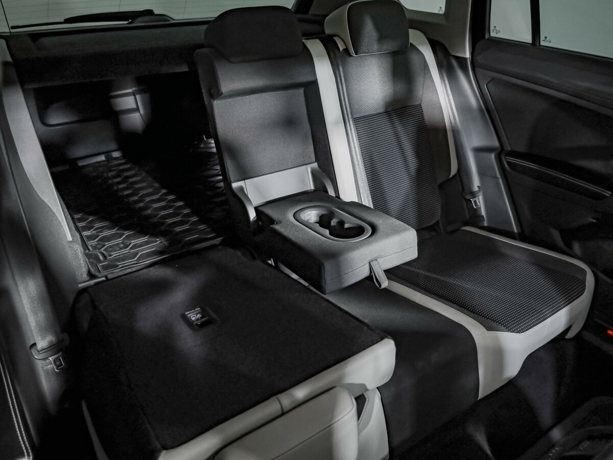 Volkswagen Tiguan II, 2019 Фото №27