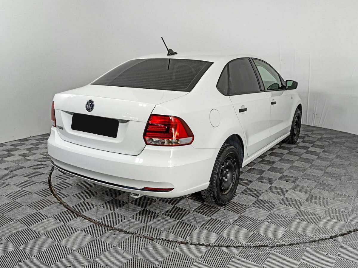 Volkswagen Polo, 2018 Фото №5