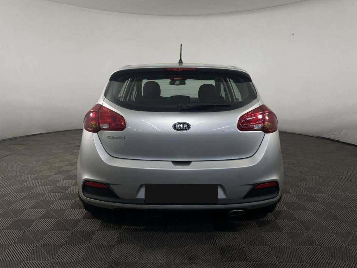 Kia Ceed, 2015 Фото №3
