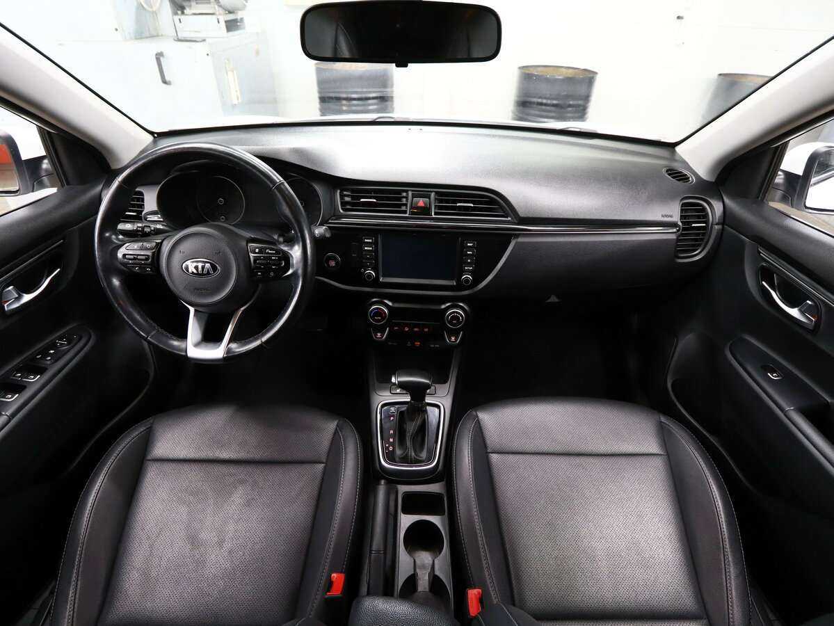 Kia Rio X-Line, 2018 Фото №13