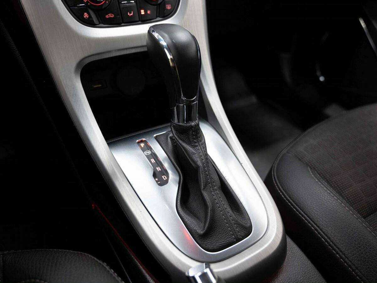 Opel Astra GTC, 2012 Фото №19