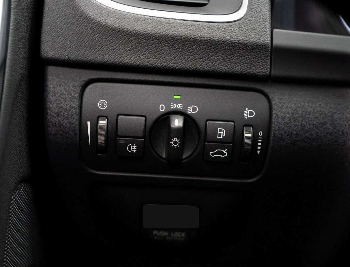 Volvo S60, 2012 Фото №15