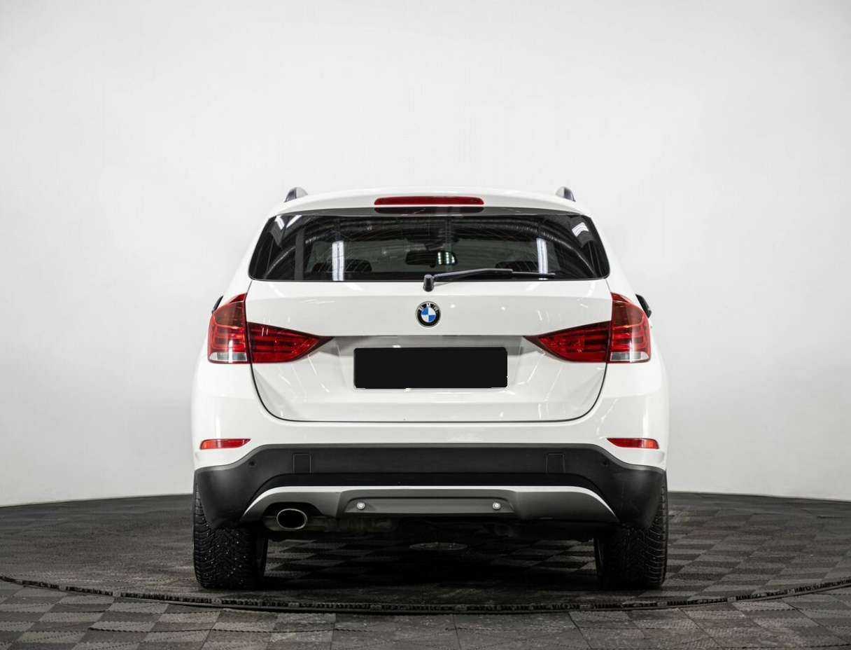 BMW X1 18i, 2013 Фото №5