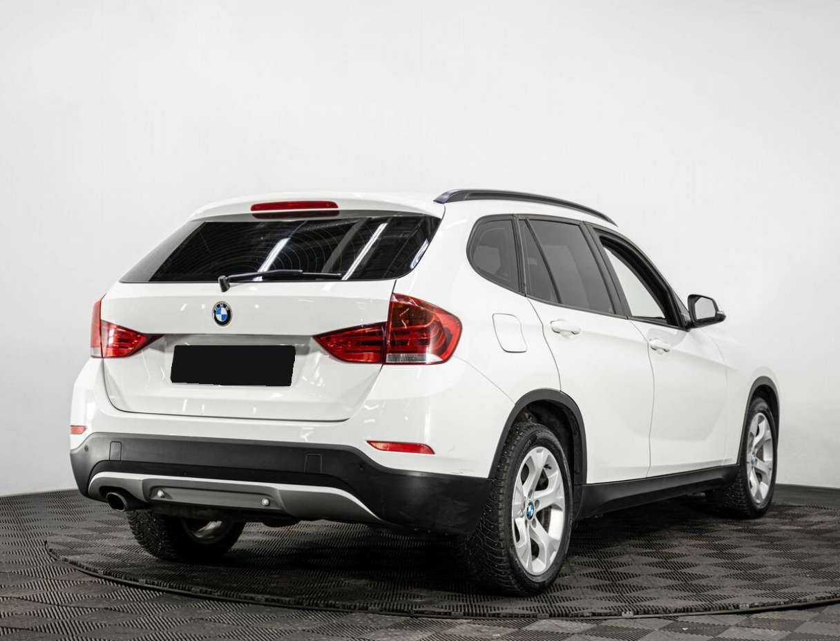 BMW X1 18i, 2013 Фото №6
