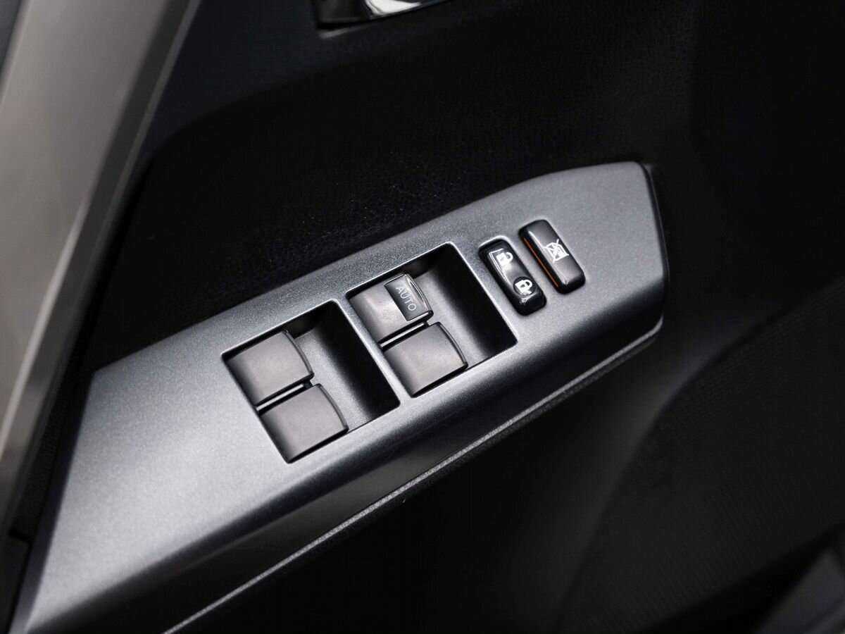 Toyota RAV4, 2017 Фото №20