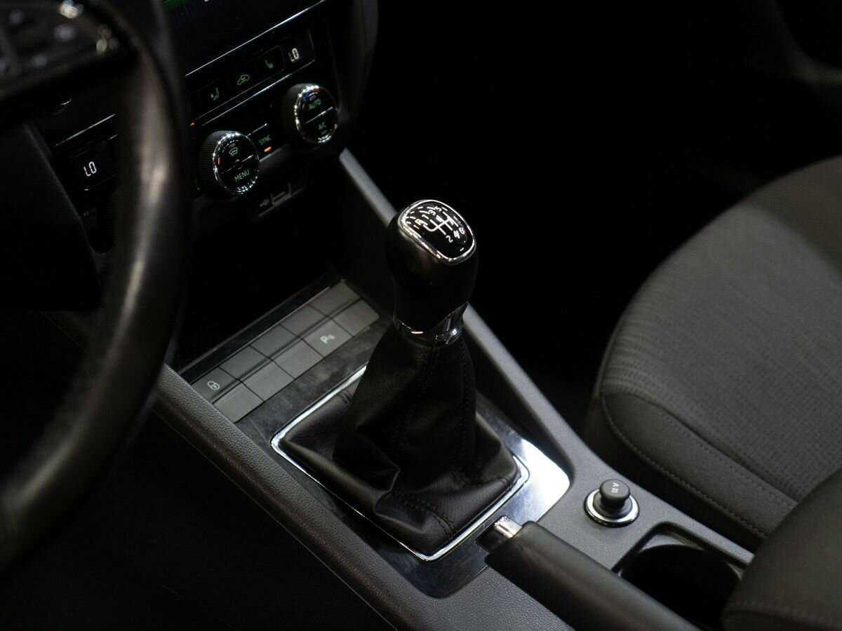 Skoda Octavia, 2018 Фото №10