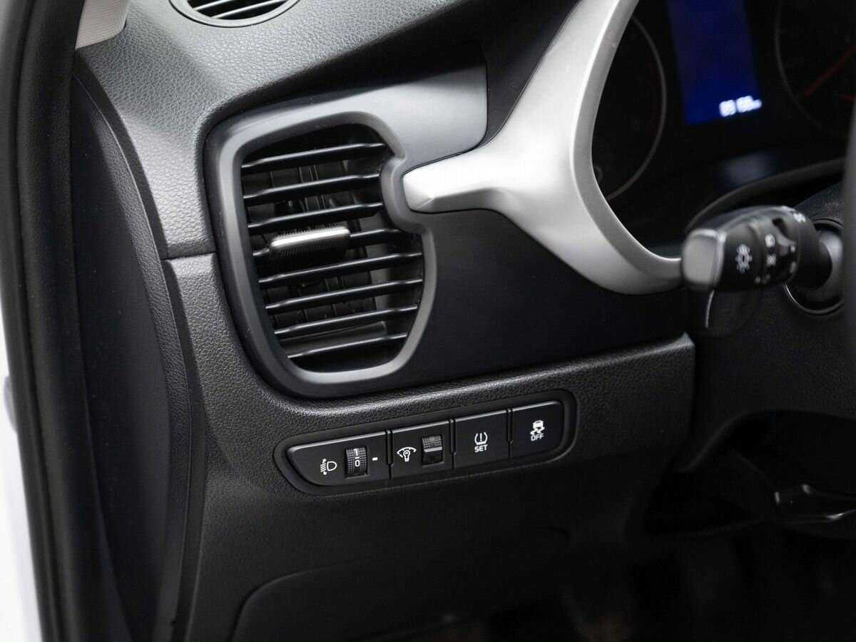 Kia Rio, 2022 Фото №18